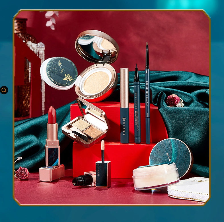 Lipstick and cushion foundation makeup gift set