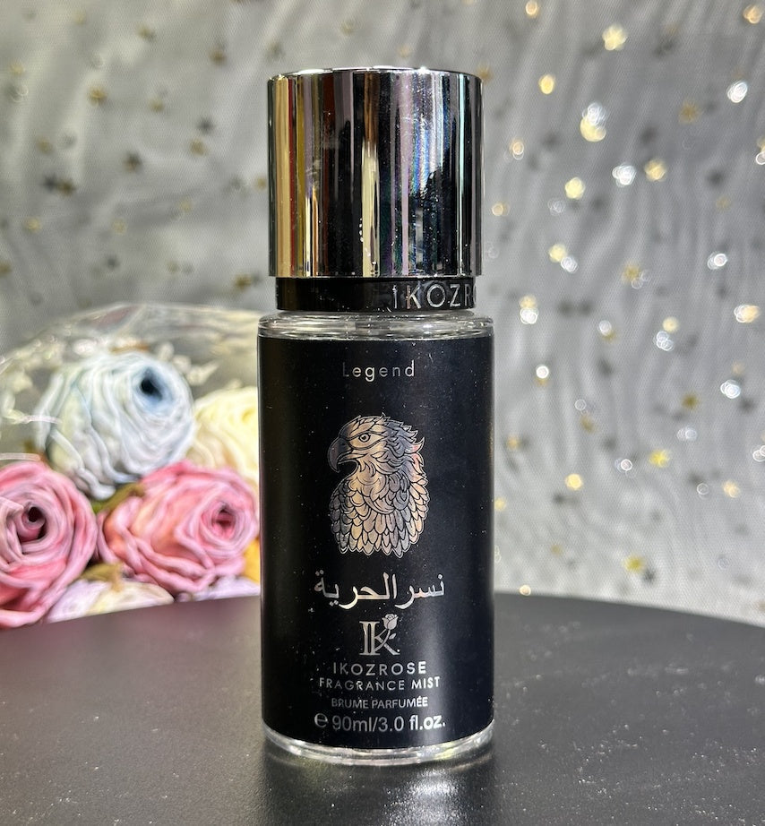 Luxury perfume fragrance notes and details